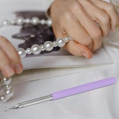 Retractable Bracelet Fastening Tool